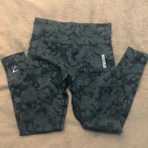 Gymshark Camo leggings- Dark Green